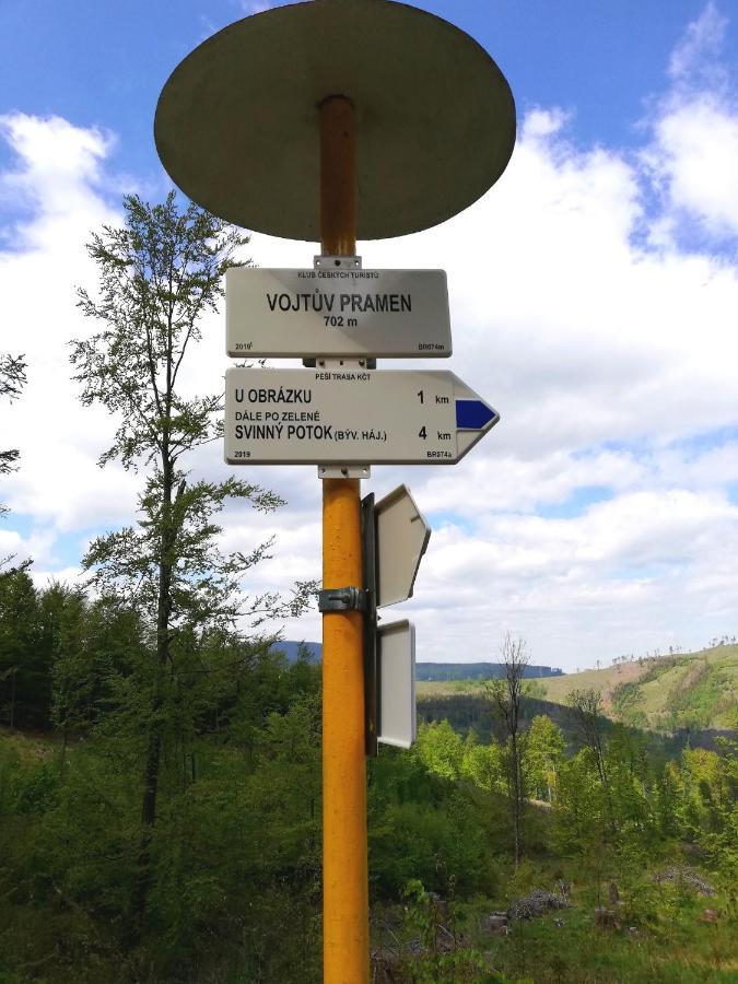 Penzion Edelstejn Petrovice  Екстериор снимка